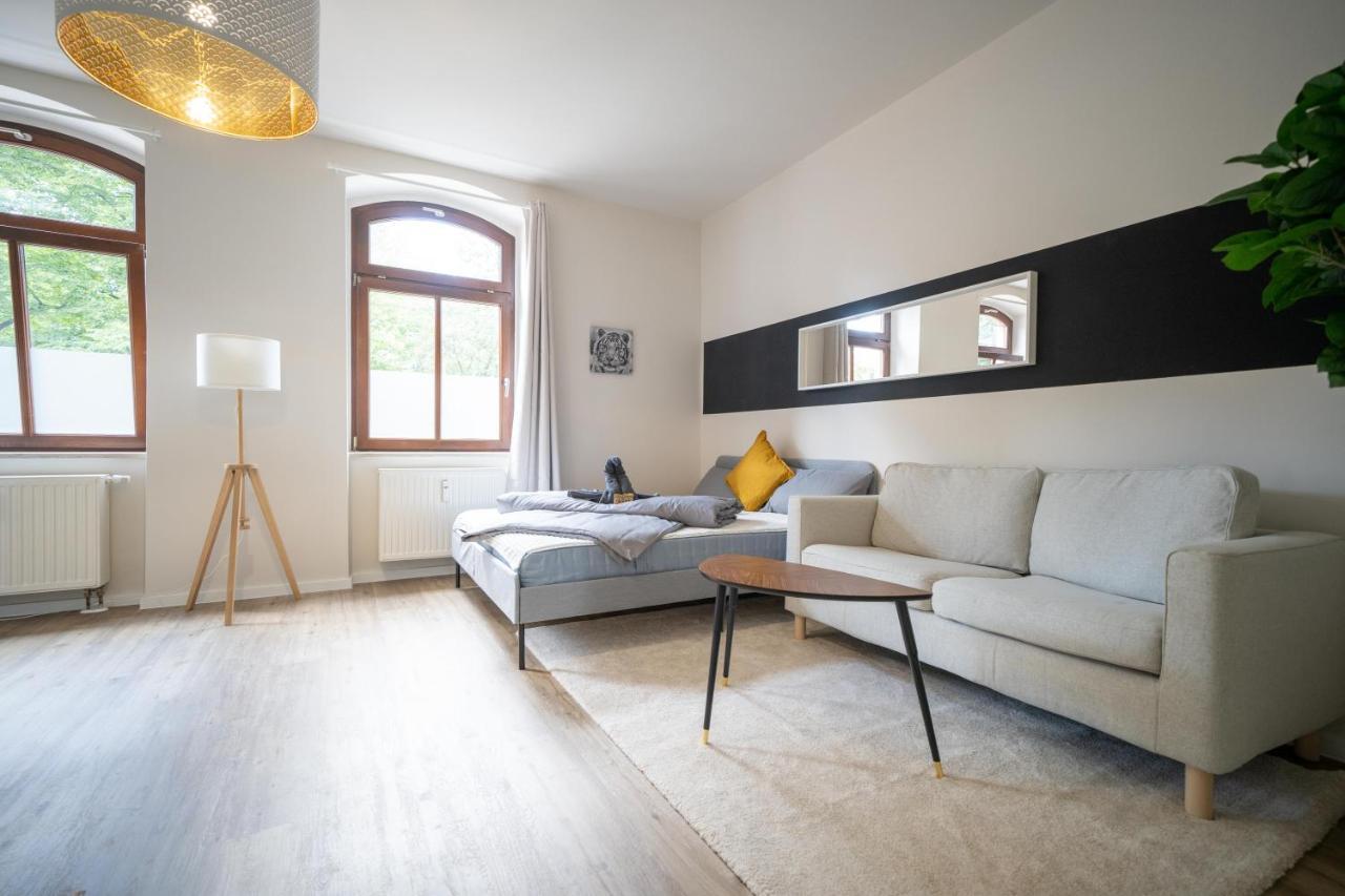 Fullhouse - Zwickau - L96 - Smarttv - Nespresso - 2 Queensize Beds Exterior photo